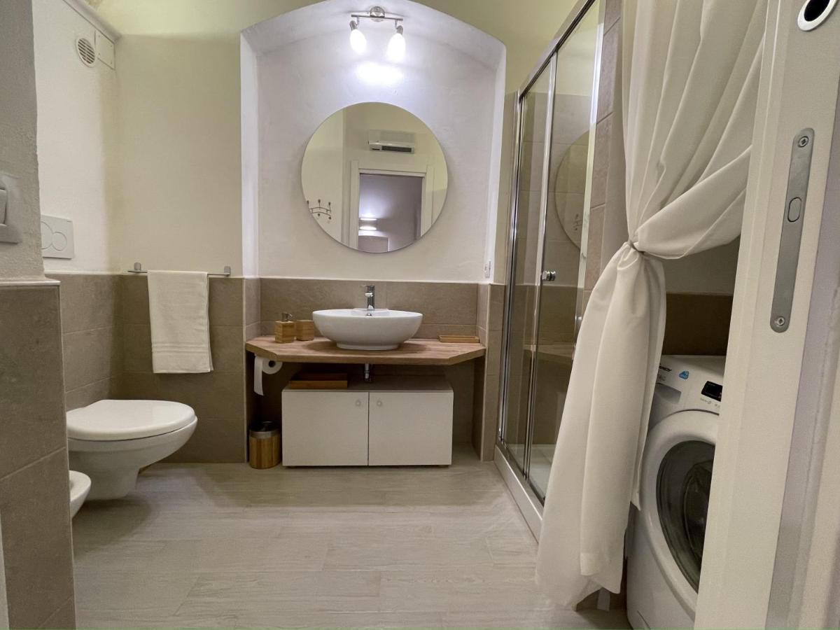 La Perla Del Borgo Apartment Taranto Exterior foto
