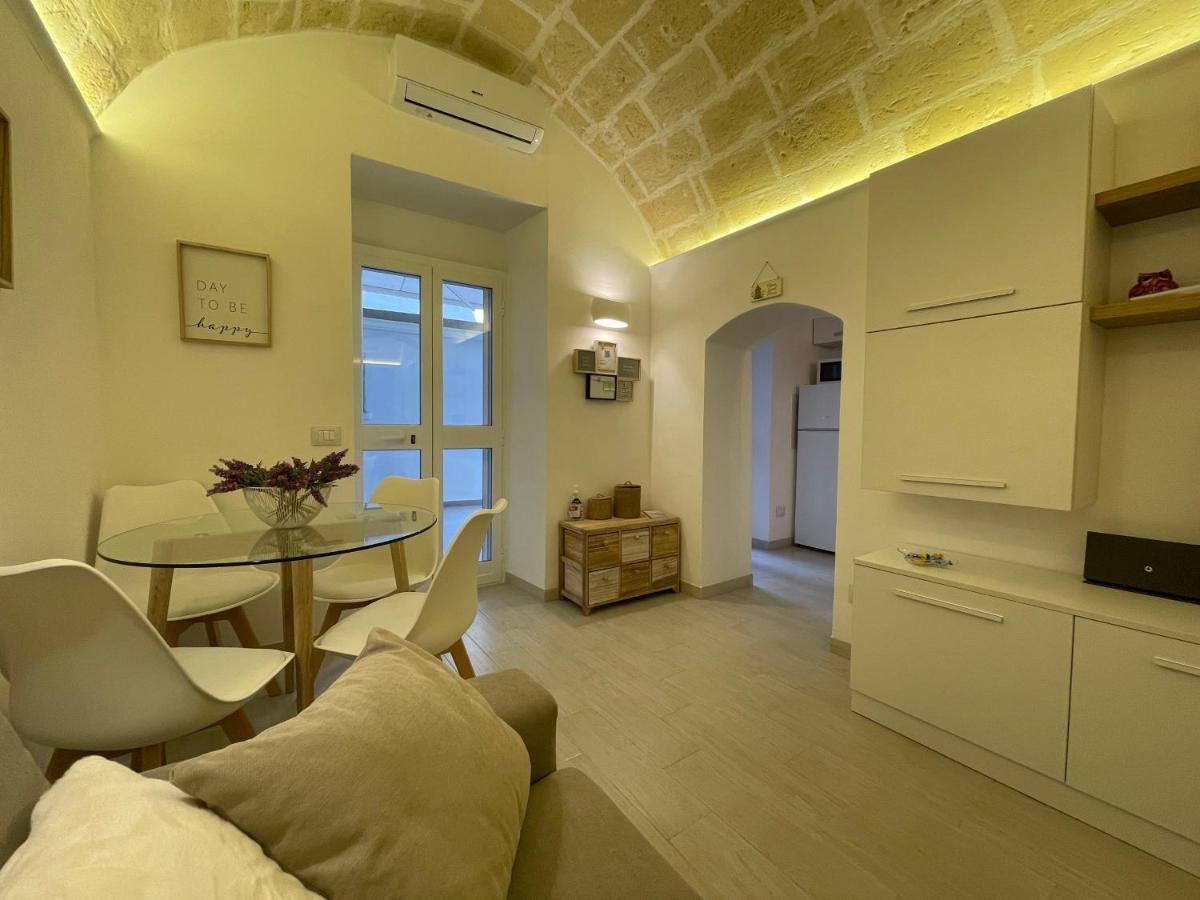 La Perla Del Borgo Apartment Taranto Exterior foto